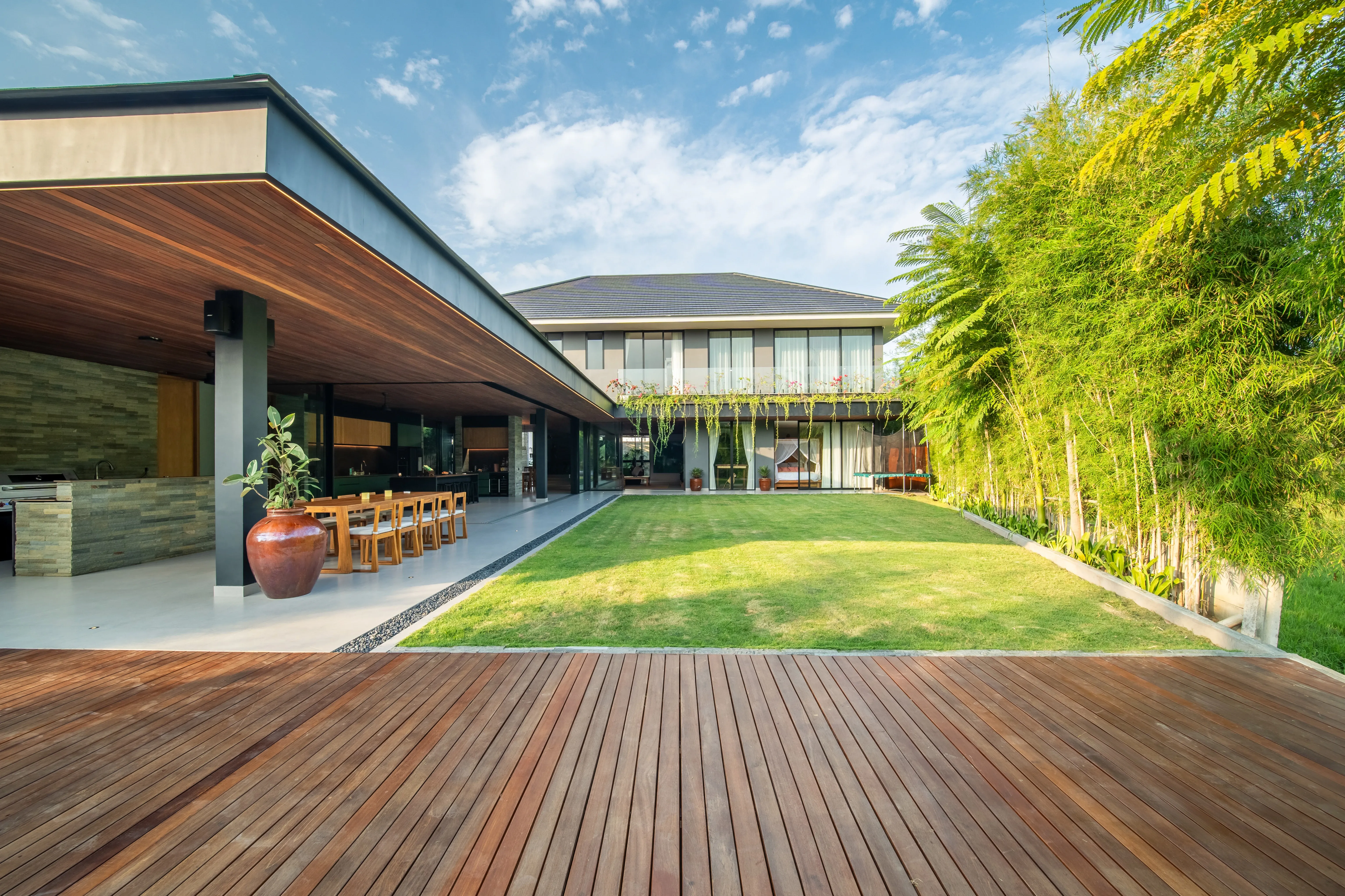 Villa M